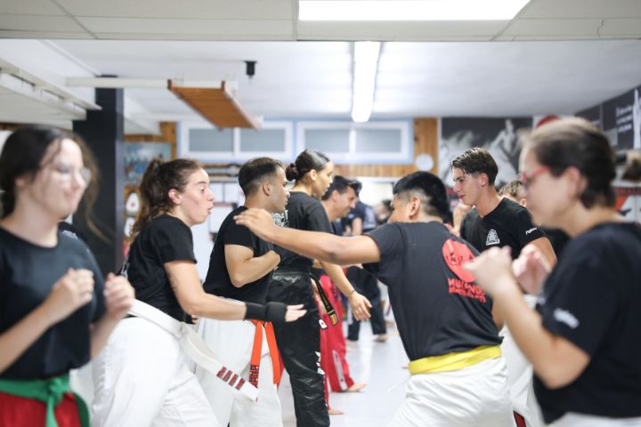 clases de artes marciales para adultos en gavá